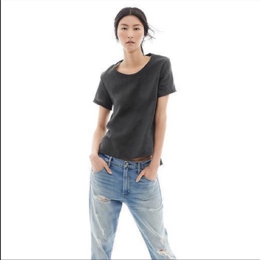 Gap Grey linen petite top